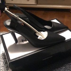 Nine West Point Toe Pumps
